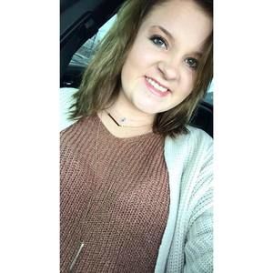 Meet your Posher, Alexsis